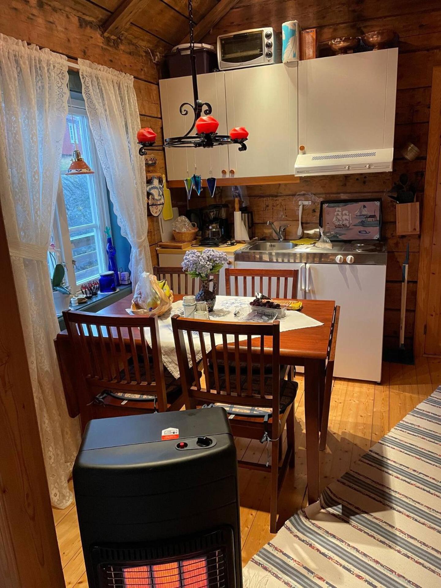 Koselig Rorbu Pa Tind Vila Sørvågen Exterior foto