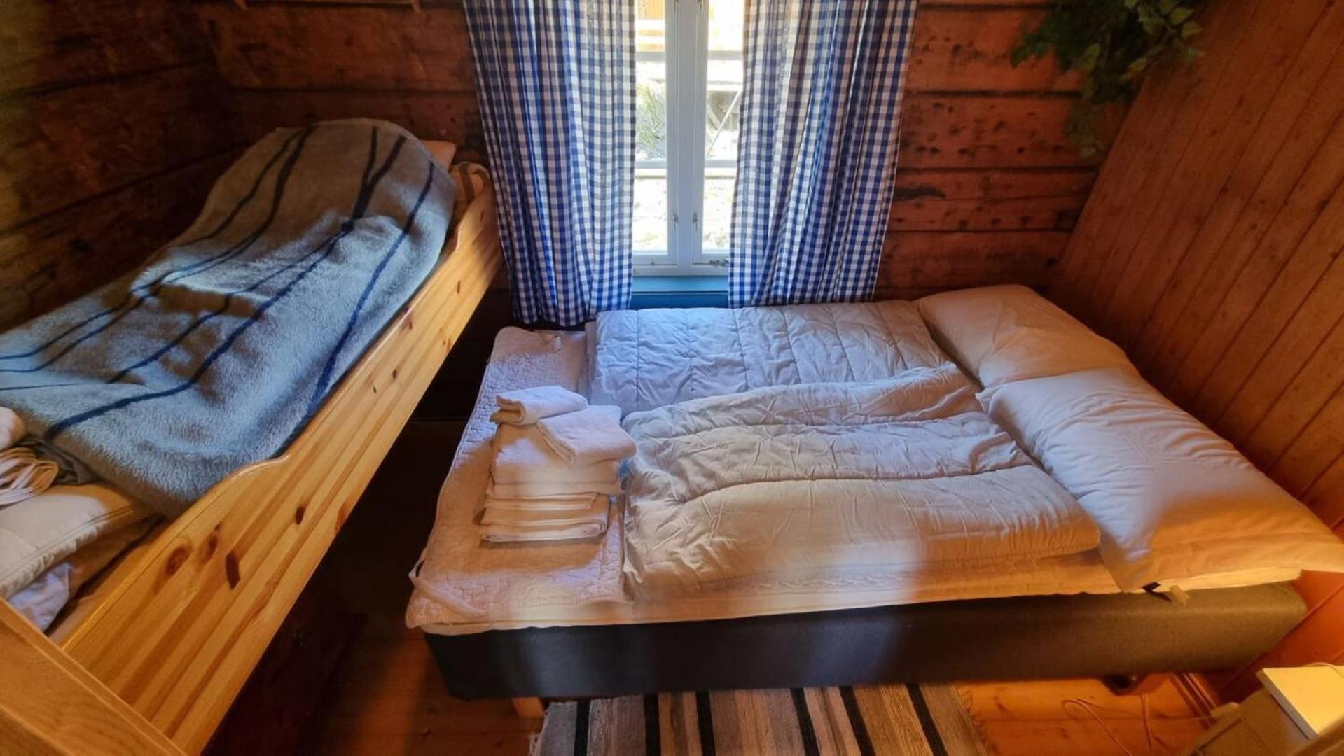 Koselig Rorbu Pa Tind Vila Sørvågen Exterior foto